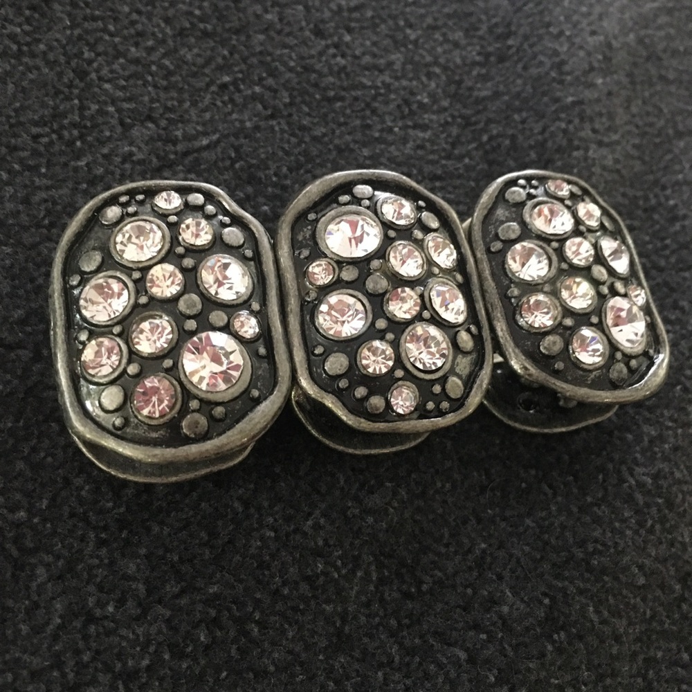 Metal gem bracelet